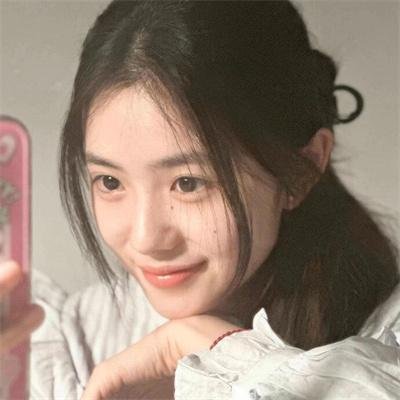 解约后,我闪婚成了乐坛顶流